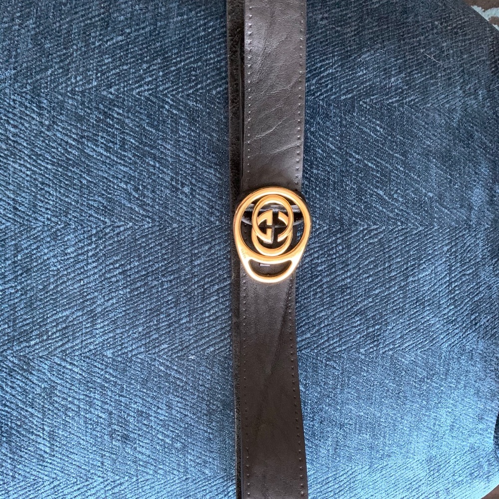 ****SOLD*****Gucci Belt
